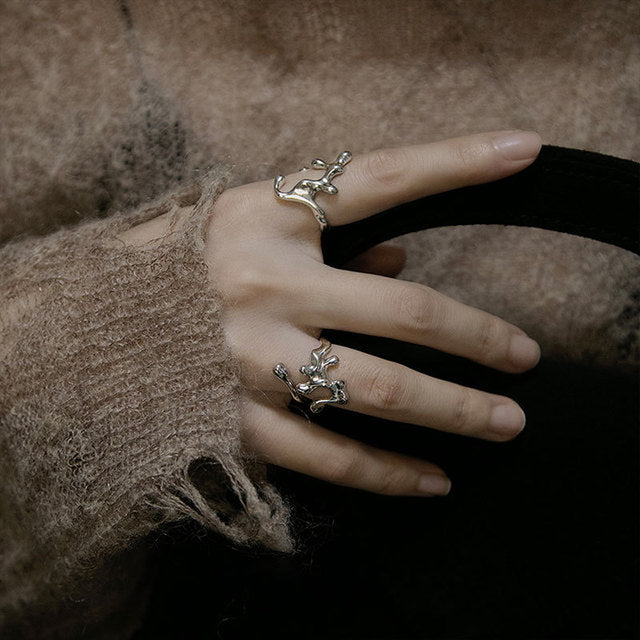 Hollow Opening Rings
