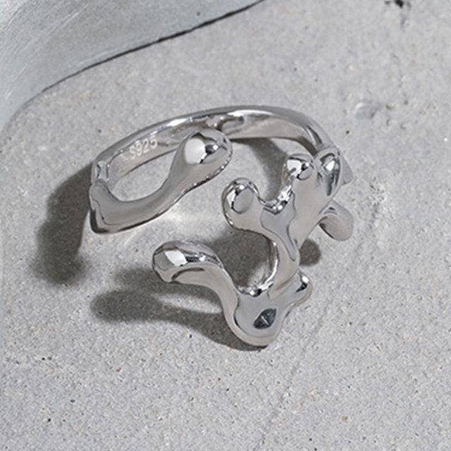 Hollow Opening Rings